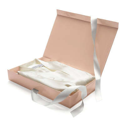 Custom Design Luxurious Magnetic Dubai Abaya Box Packaging paperboard Material